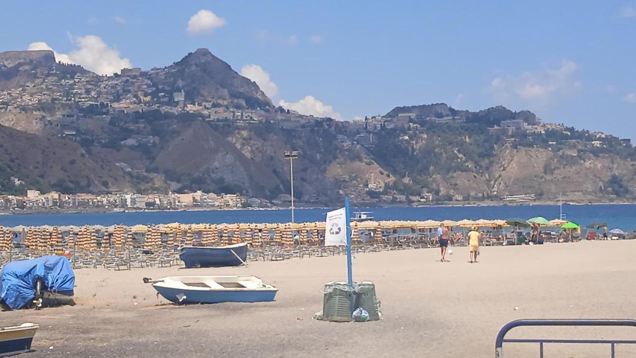 Hotel Donna Sicilia Giardini-Naxos Exterior foto